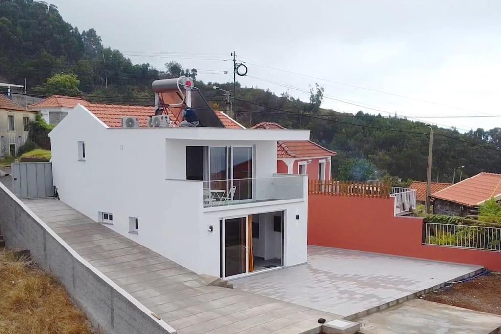 Brand New Private Modern Apartment With Patio And Sea View Calheta  Exterior photo