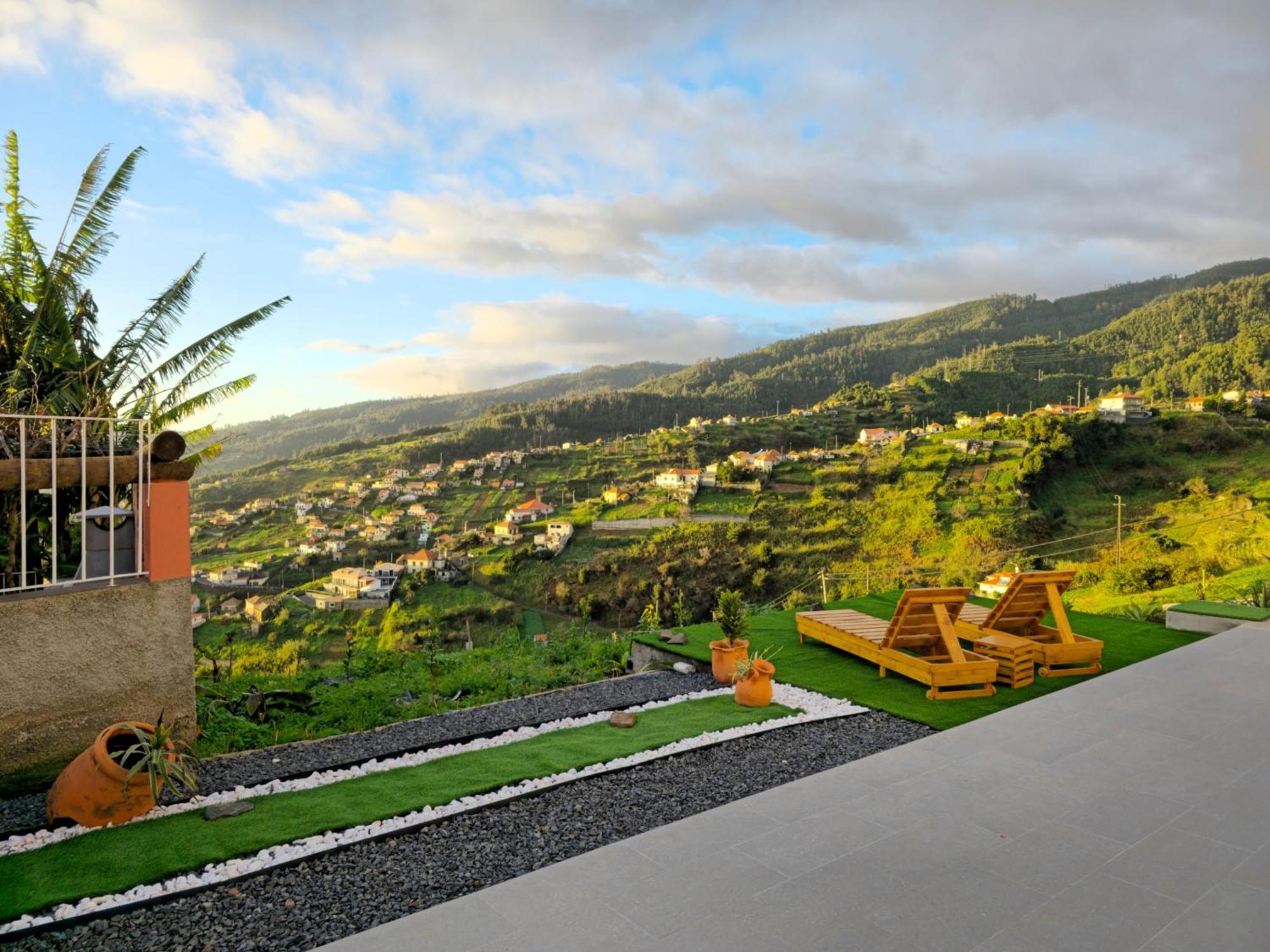 Brand New Private Modern Apartment With Patio And Sea View Calheta  Exterior photo